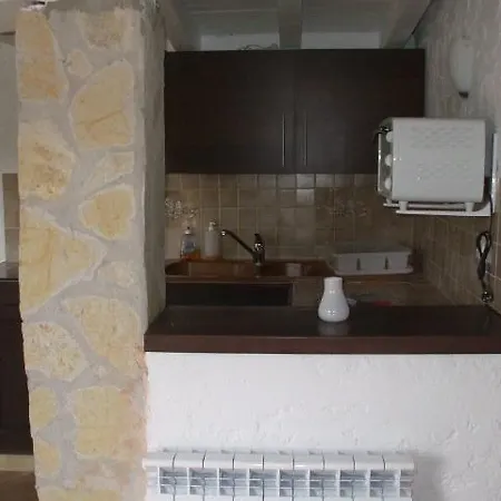 Guest house Cezanne 2*