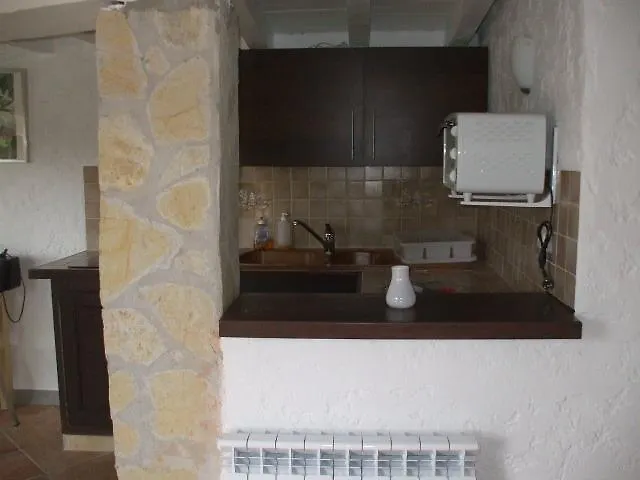بيت ضيافة Cezanne 3*